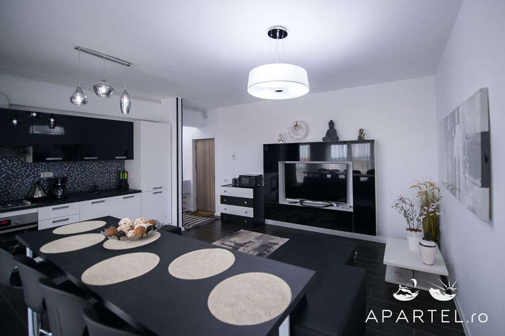 Vând apartament, 2 camere, Mamaia nord(Navodari)