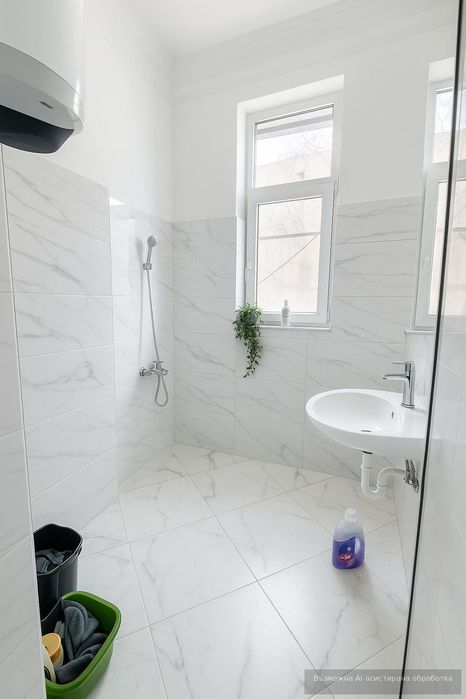 Дава се под наем Тристаен апартамент в Пловдив, Център - 90 кв.м за 648.21 € - Снимка #8