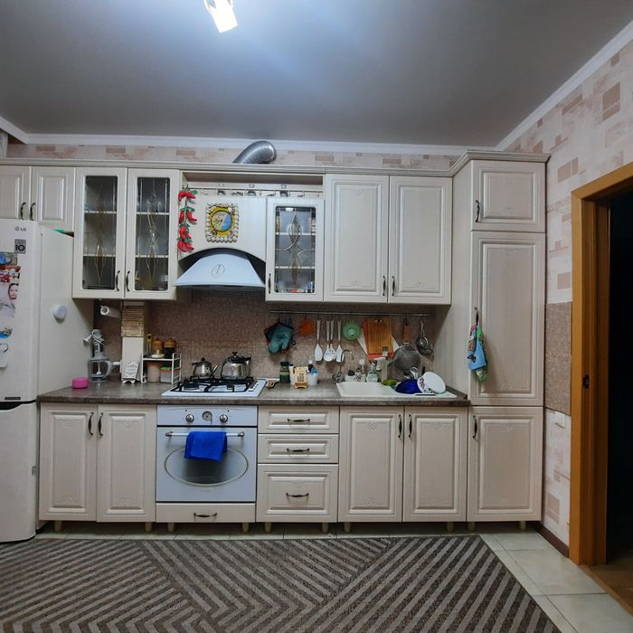 Кухонный гарнитур