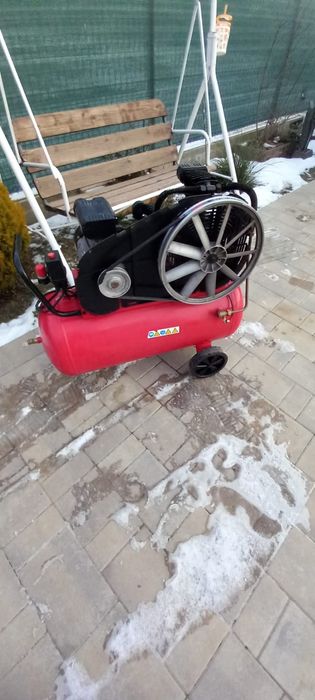 compresor aer în 3 cilindrii Hercules