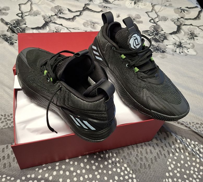 De vânzare Adidași marca Adidas