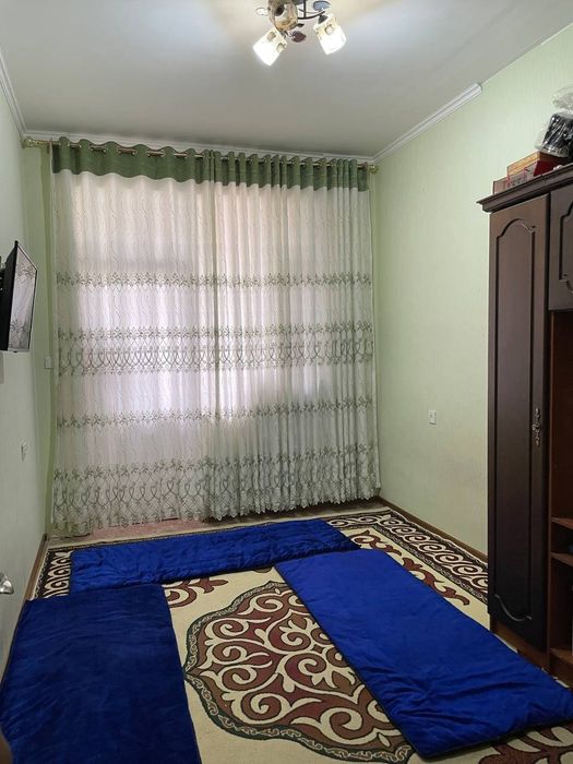 Срочно квартира сотилади карманада