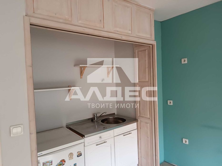 Дава се под наем Офис в София, Лозенец - 76 кв.м за 698.19 € - Снимка #2