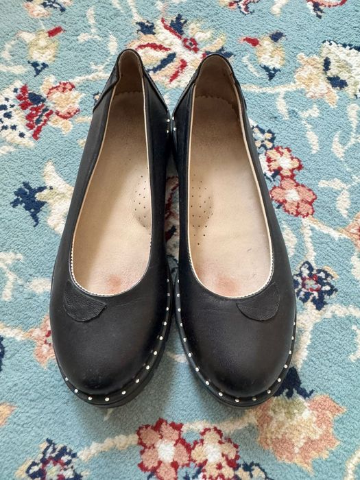 Продам туфли школьные