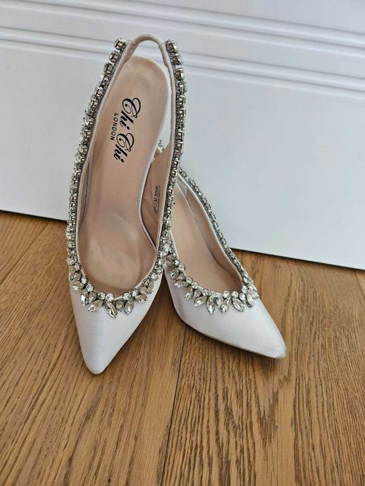 Дамски обувки и сандали размер 38