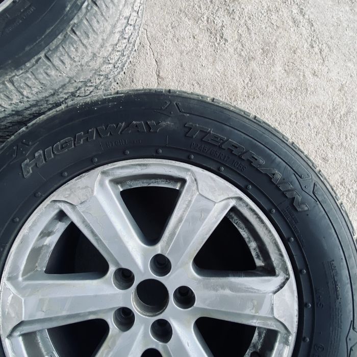 Шины с дисками на Highlander