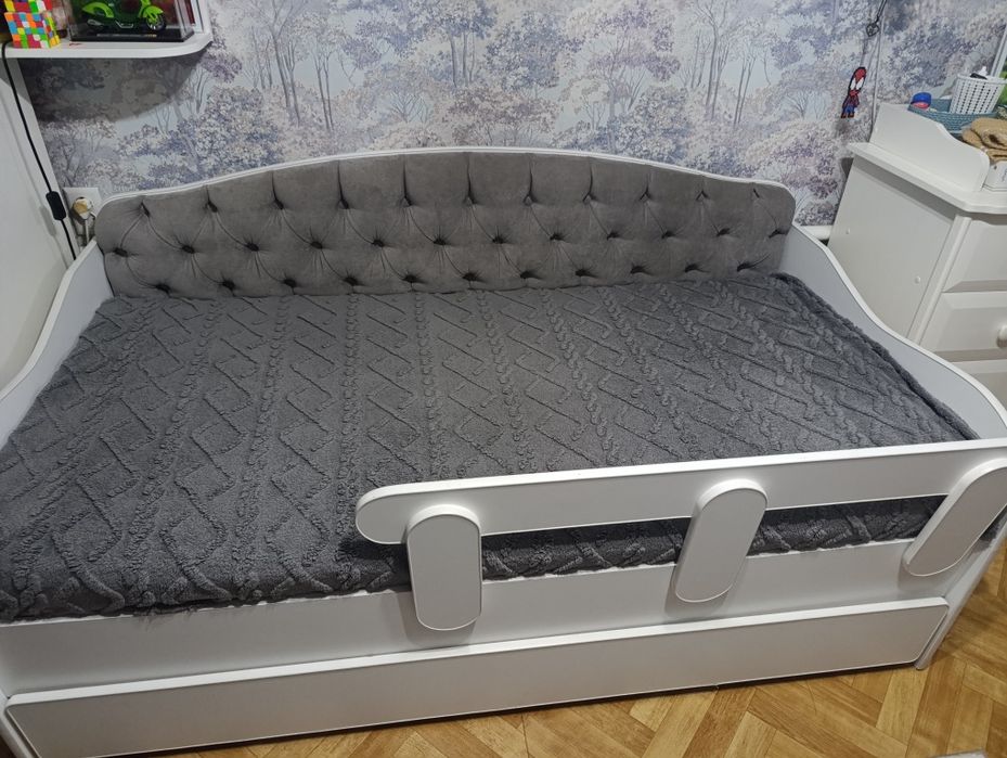 Кровать детская ,подростковая