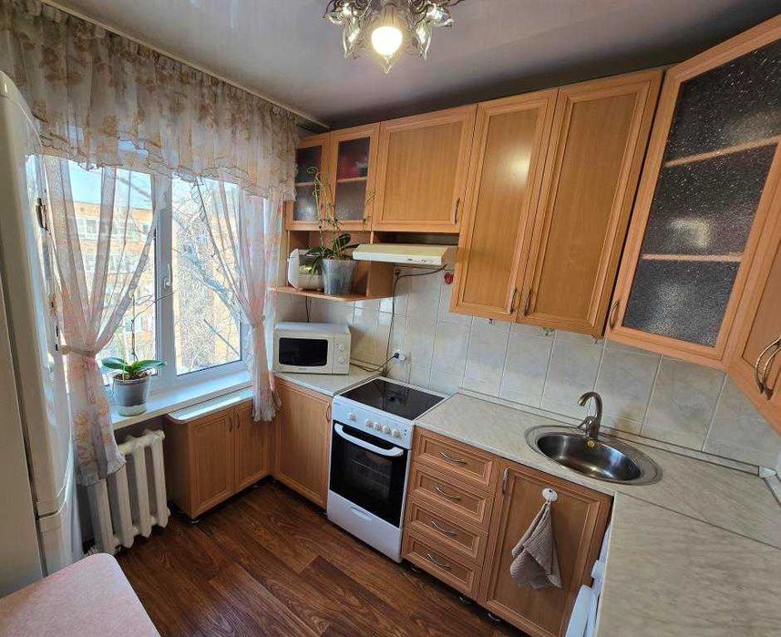 Продам 2-ух комнатную квартиру