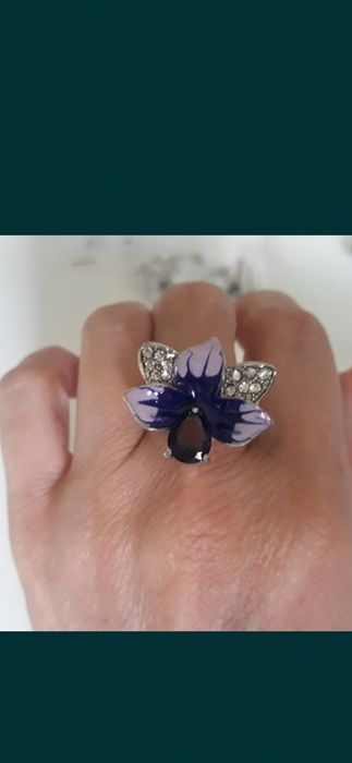 Дамски пръстен размер 5, с щамп 925.