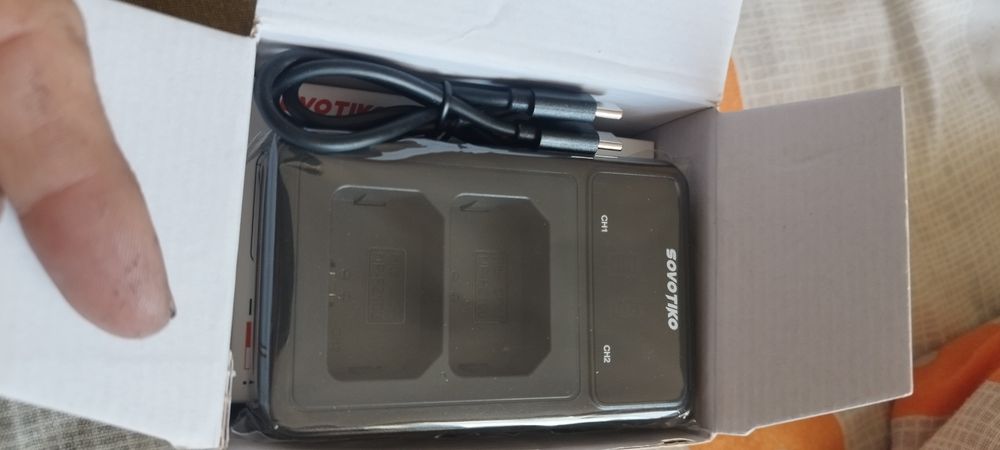 Комплект батерии NP-FZ100 2500mAh, 2 броя, с двупортово зарядно за Sony A7III, A7IV, A7C, ZV-E1