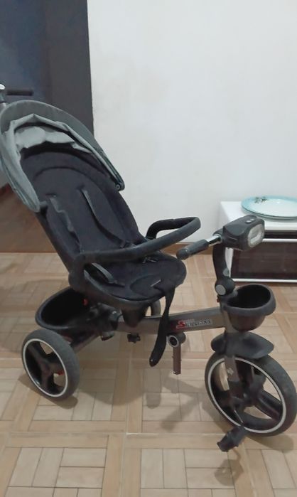 Срочно Продается коляска велосипед