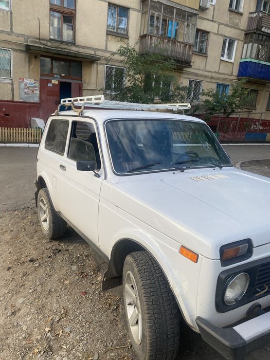 продам вааз ниваа