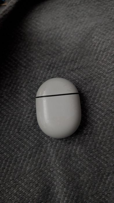 Google Pixel buds A-series