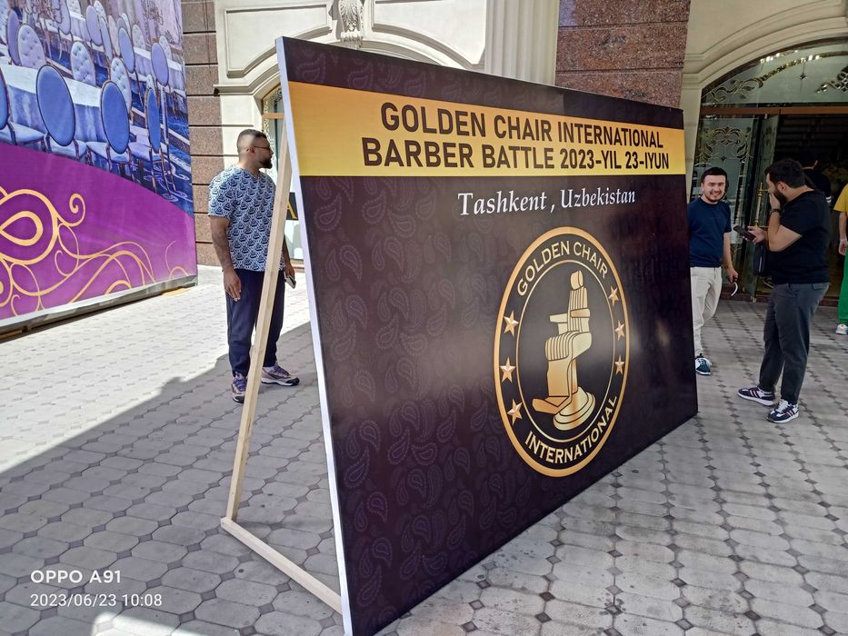 Shtender stoykali reklama banner pechat (широкоформатный печать)
