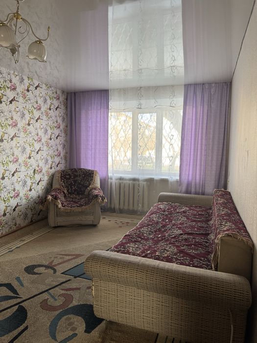 Продам 2х комнатную квартиру в 16 мкр.
