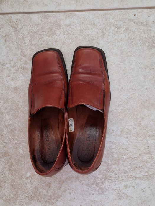 Pantofi din piele , marime 37