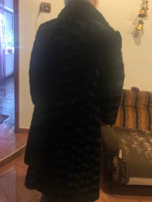 Blana artificiala neagra - 400 Ron