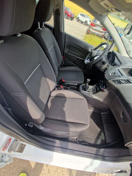 Ford Fiesta Euro 5, Clima, Scaune incalzite