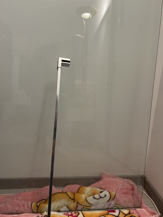 Vand paravan dus din sticla