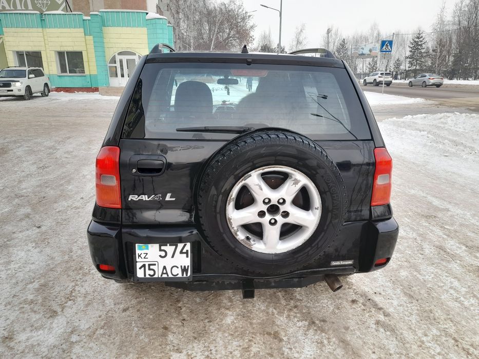 Тайота  Раф4 2001г