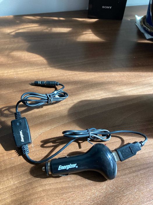 Incacator masina pentru telefon mobil