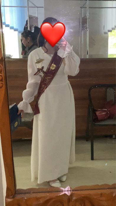 Продам белое платье