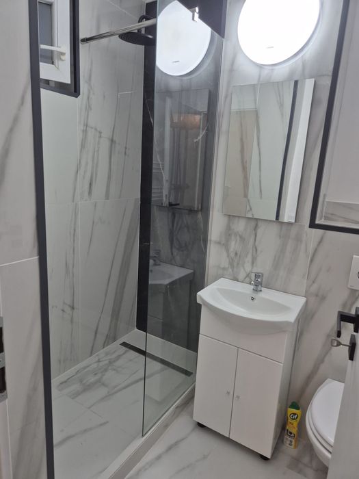 Inchiriez apartament, et. 1, Cartier Strand