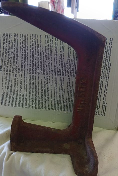 Сапожная    лапа.