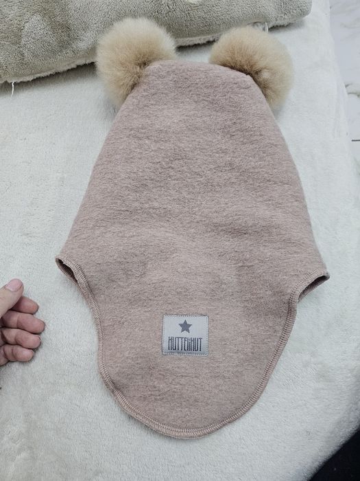 Caciula, cagula lana huttelihut