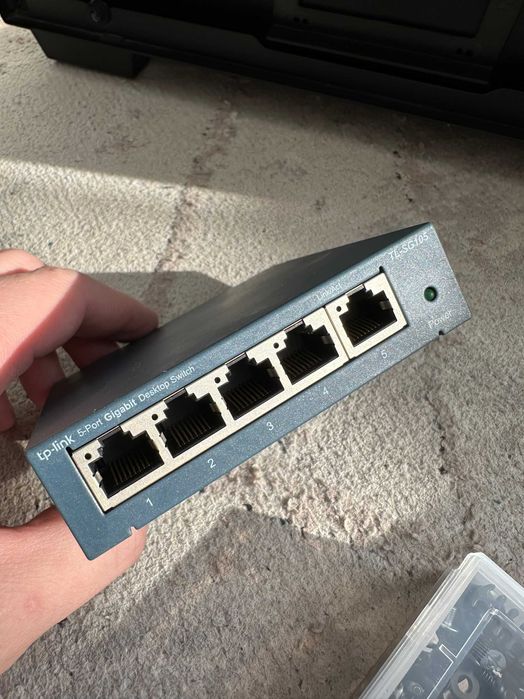 Комутатор TP Link TL-SG105