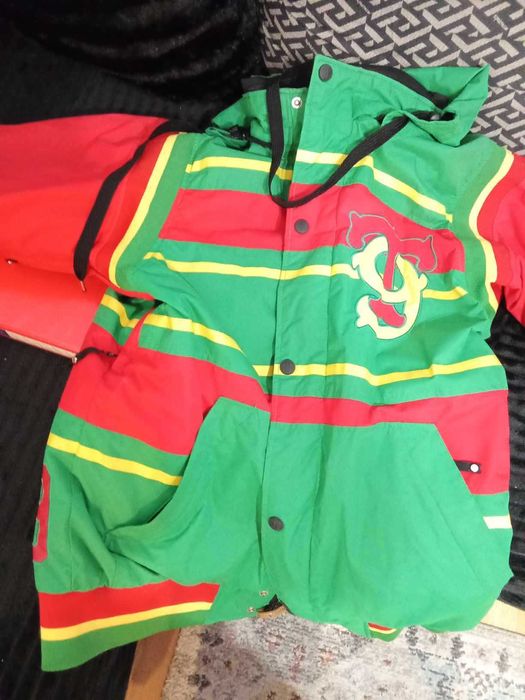 Отлично ски/борд яке