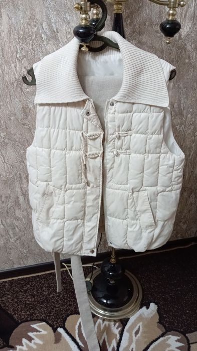 Куртка женская кожанная 52-54 размер