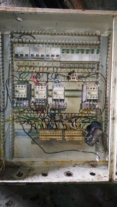 Електрическо табло, ел. табло