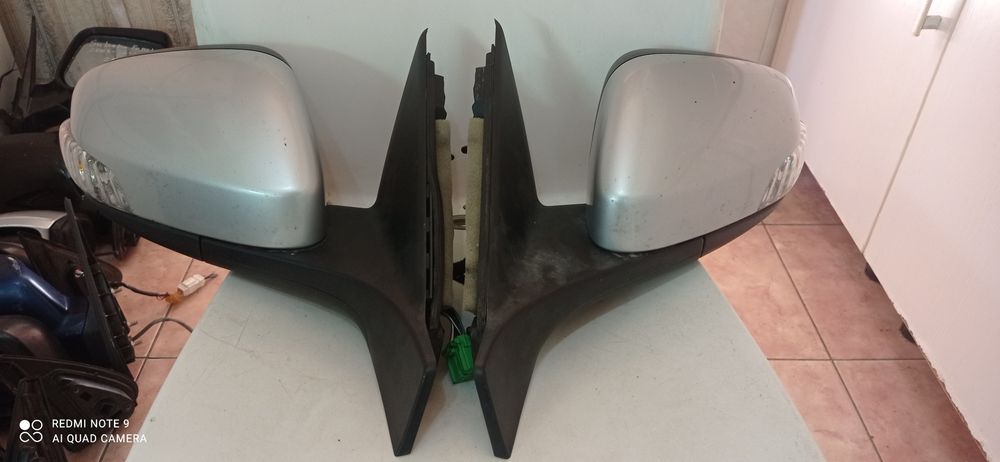 Вольво S80/V70. XC70. Зеркала оригинал.