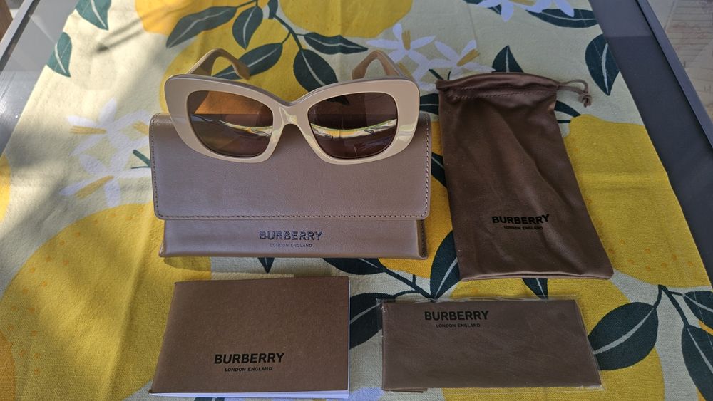 Оригинални дамски очила BURBERRY