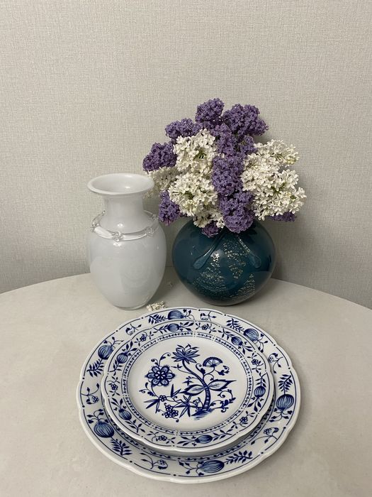 Предметы фарфорового  сервиза ГДР