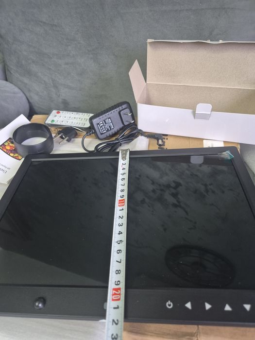 Голям размер Многофункционална цифрова фоторамка 13", детектор на движ