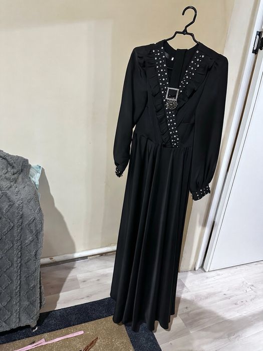 Платье 46 рр почти новый