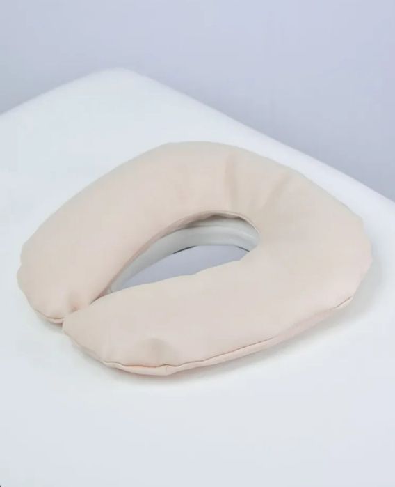 Для кушетки подушка