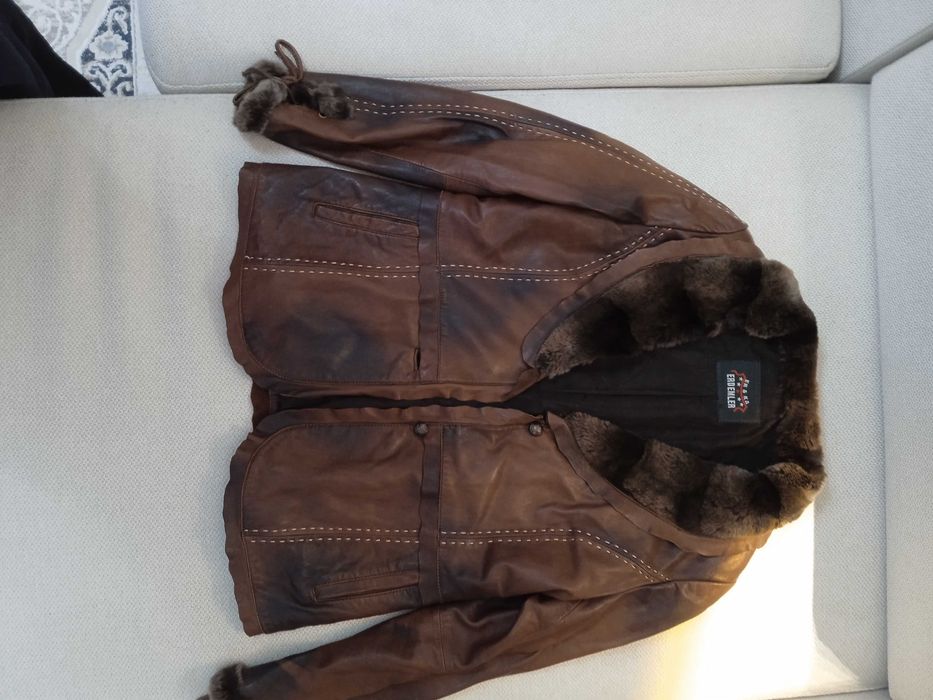 Кожаная куртка женская