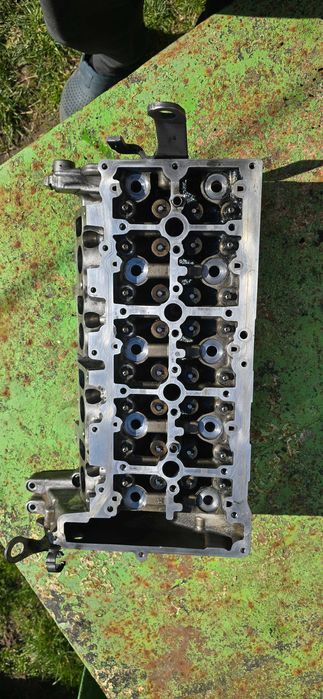 Глава за двигател B47d20