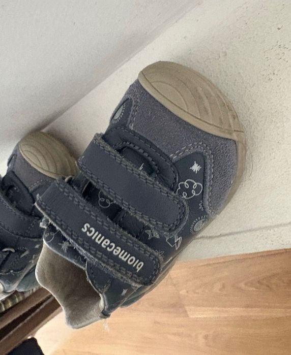 Pantofi Biomecanics marimea 22 piele copii