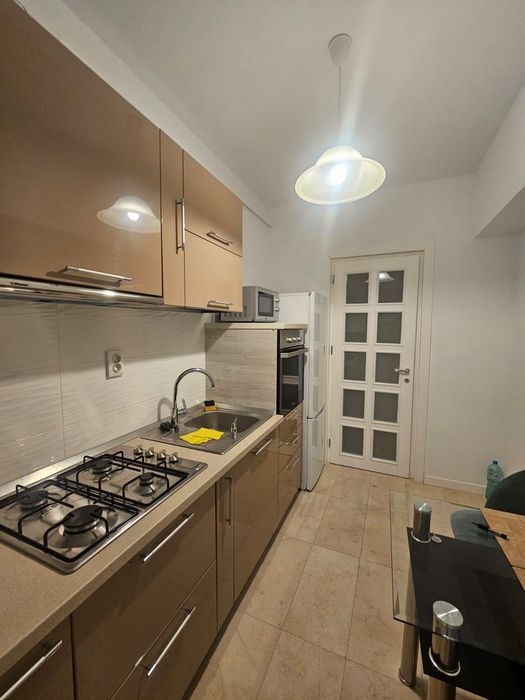 Proprietar Inchiriez apartament 2 camere Royal Town Copou+parcare subt