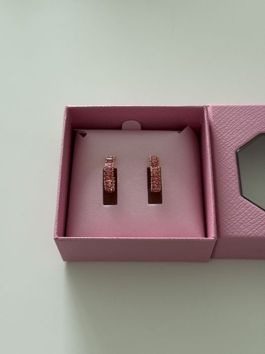 Обеци Swarovski Matrix Rose