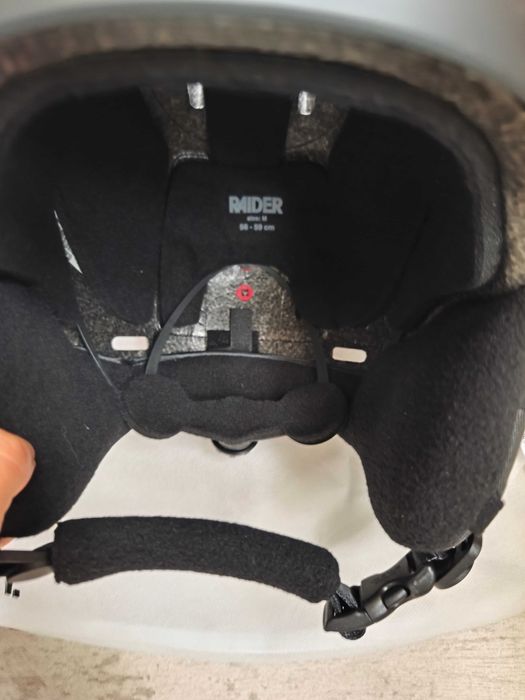 Каска за ски/сноуборд нова ANON!