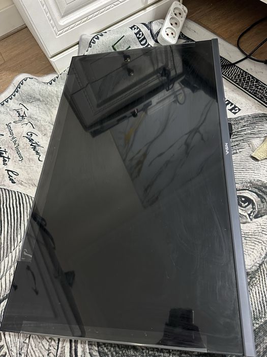 Телевизор Yasin продам