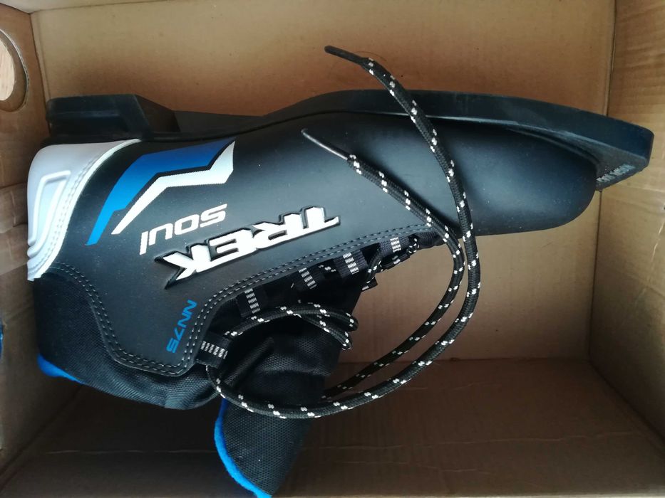 лыжи/комплект Norwai+ботинки Trek.Новые