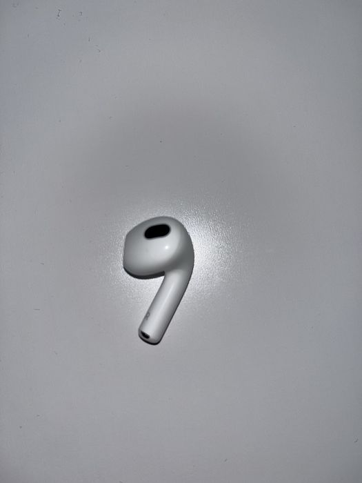 Оригинални AirPods 3 с Фактура от А1 и noise cancelling