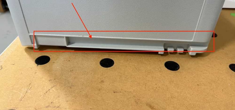 Релси за монтаж на куфари Festool – практична система за организация!