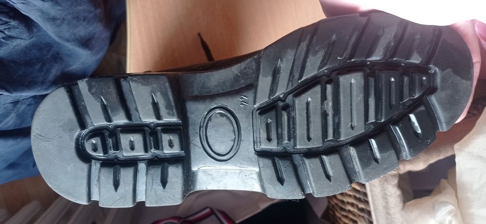 Продам берцы летние. Торг.